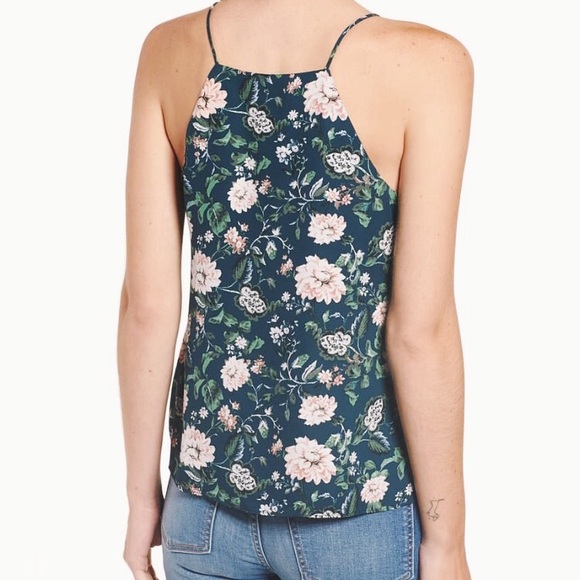 NWT Wayf Posie Lace Strappy Criss-Cross Camisole - Picture 4 of 7